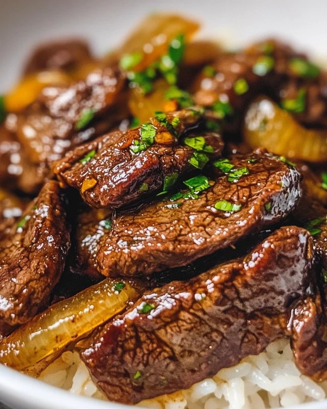 Bœuf Sauté aux Oignons